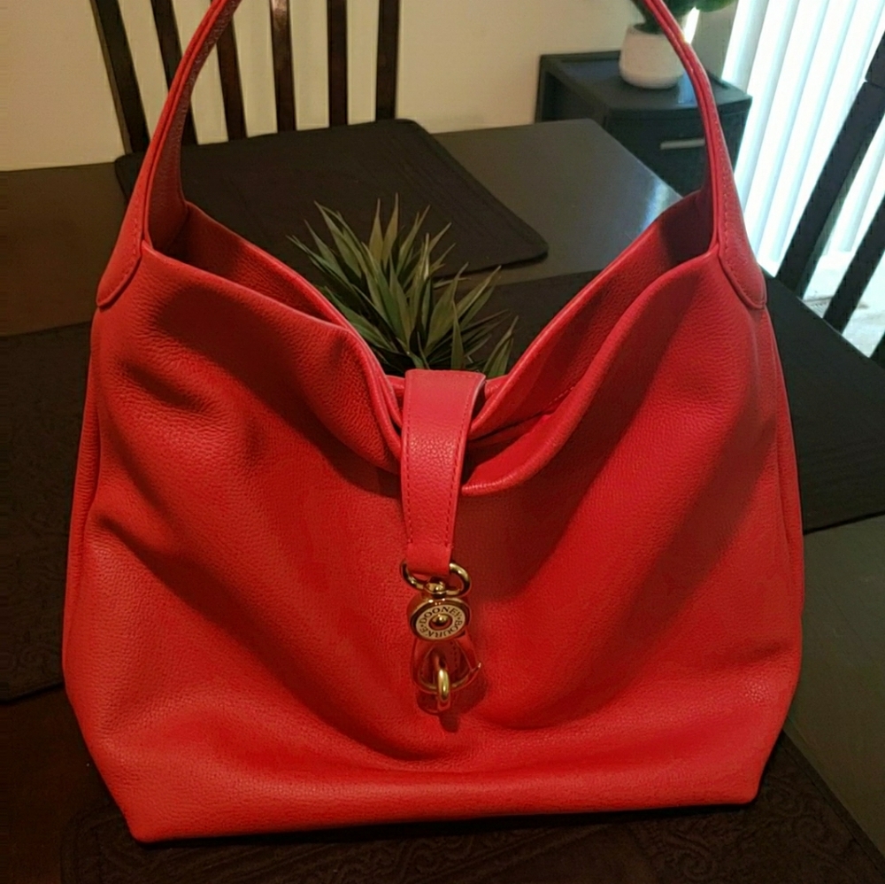 Dooney & Bourke